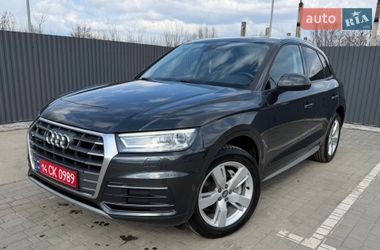 Внедорожник / Кроссовер Audi Q5 2018 в Ровно