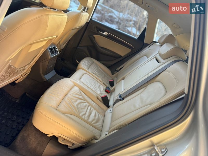 Внедорожник / Кроссовер Audi Q5 2014 в Киеве