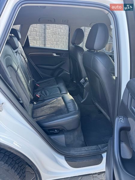 Позашляховик / Кросовер Audi Q5 2014 в Чорноморську