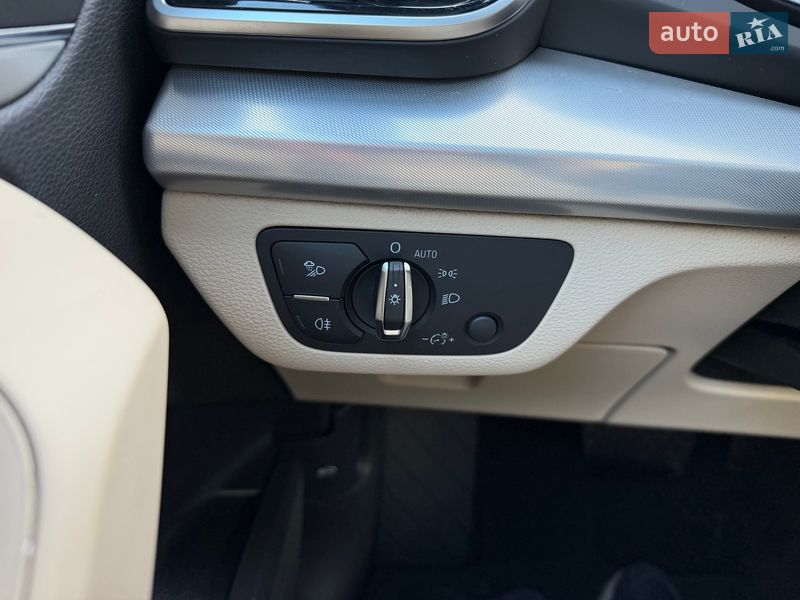 Внедорожник / Кроссовер Audi Q5 2024 в Киеве