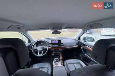 Позашляховик / Кросовер Audi Q5 2020 в Львові