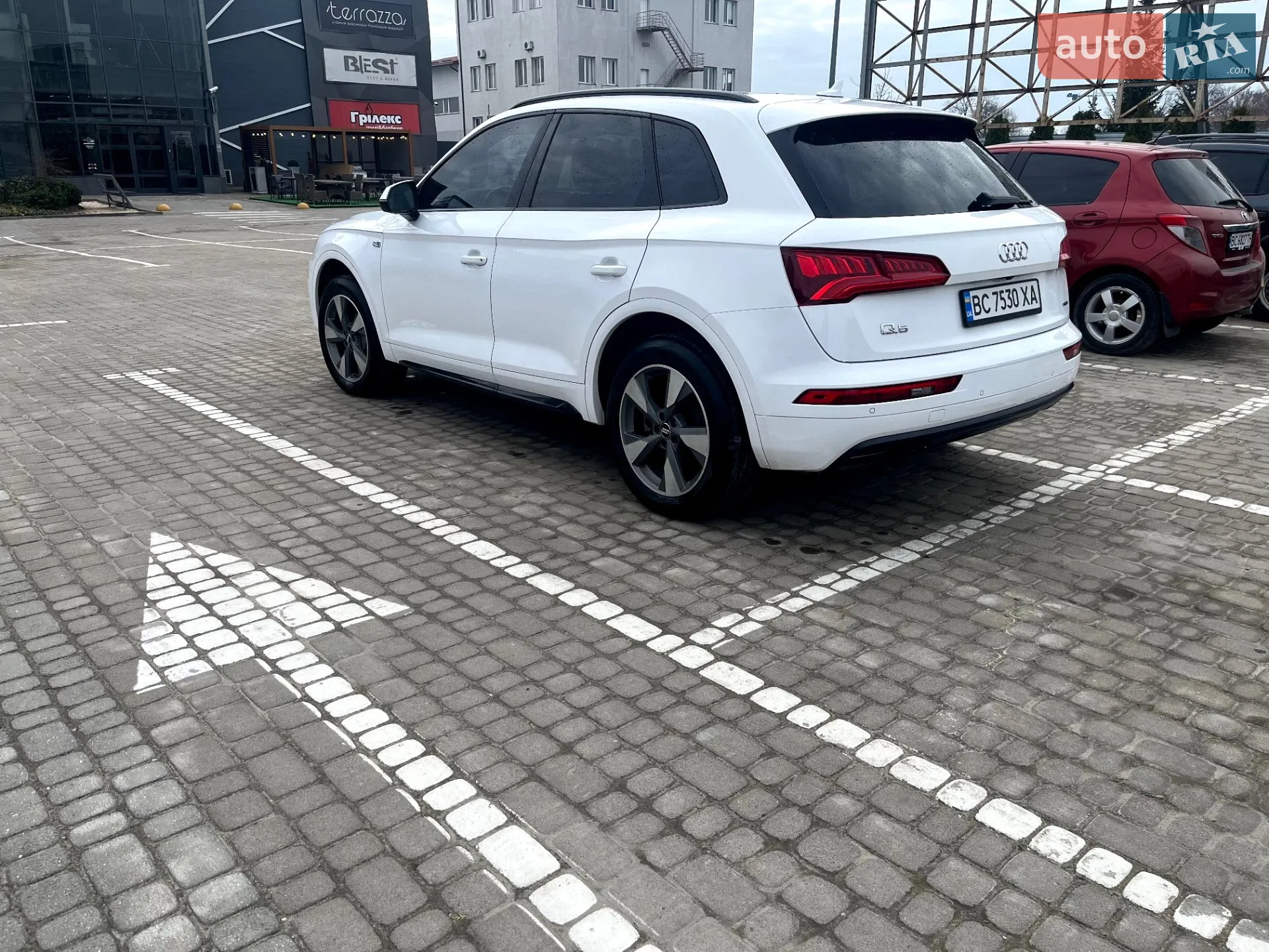 2020 Audi Q5 - мініатюра 9