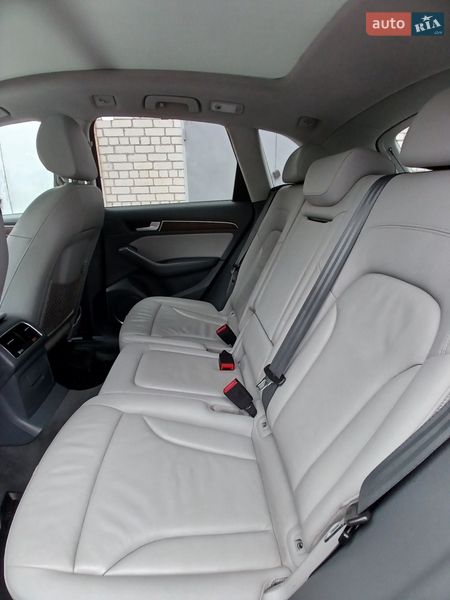 Внедорожник / Кроссовер Audi Q5 2013 в Киеве