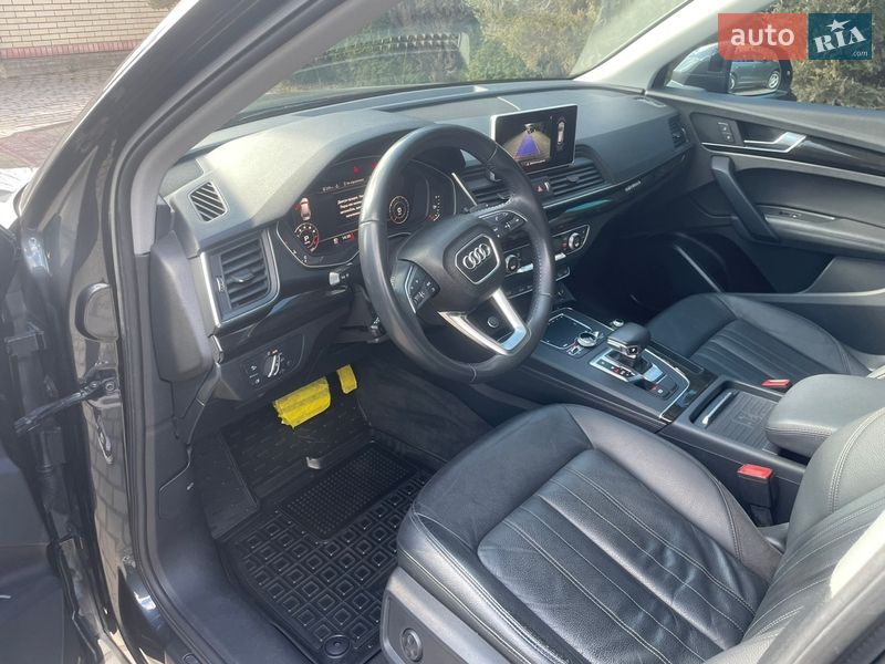 Внедорожник / Кроссовер Audi Q5 2020 в Самборе