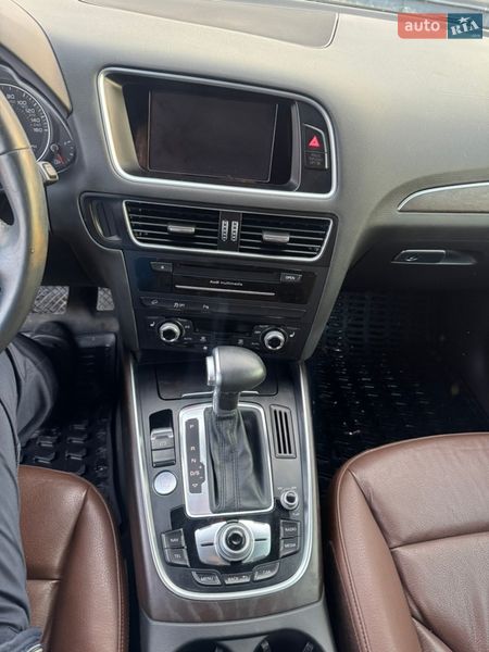 Внедорожник / Кроссовер Audi Q5 2015 в Львове