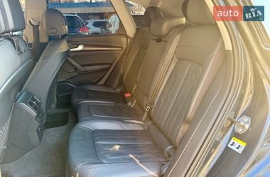 Внедорожник / Кроссовер Audi Q5 2017 в Харькове