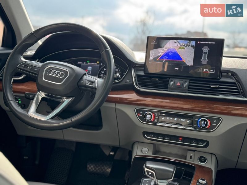 Внедорожник / Кроссовер Audi Q5 2022 в Львове