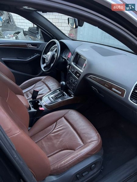 Внедорожник / Кроссовер Audi Q5 2010 в Рожище фото 13 Внедорожник / Кроссовер Audi Q5 2010 в Рожище