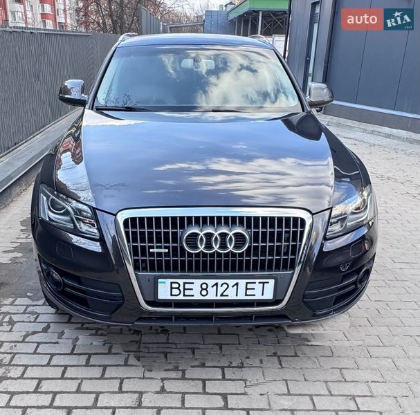 Внедорожник / Кроссовер Audi Q5 2010 в Тернополе