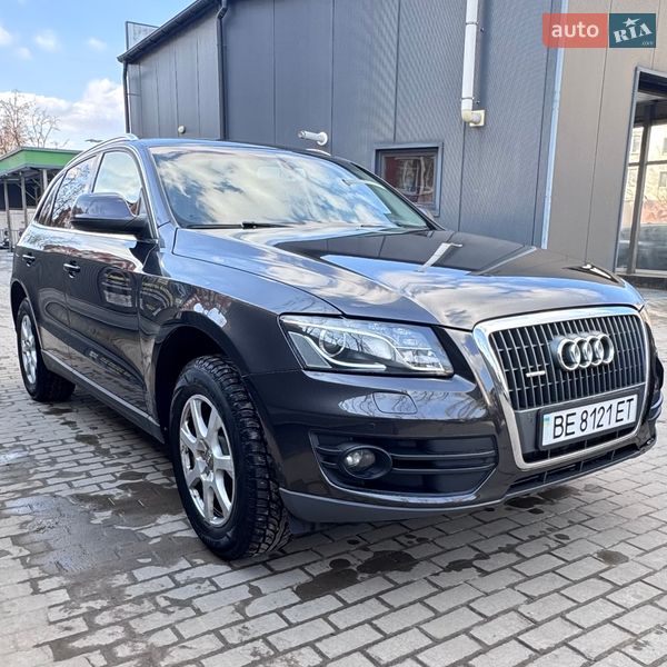 Внедорожник / Кроссовер Audi Q5 2010 в Тернополе