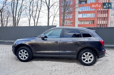 Внедорожник / Кроссовер Audi Q5 2010 в Тернополе