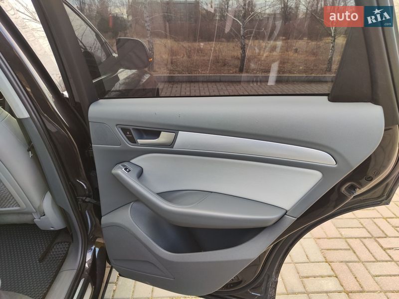 Внедорожник / Кроссовер Audi Q5 2014 в Кременчуге