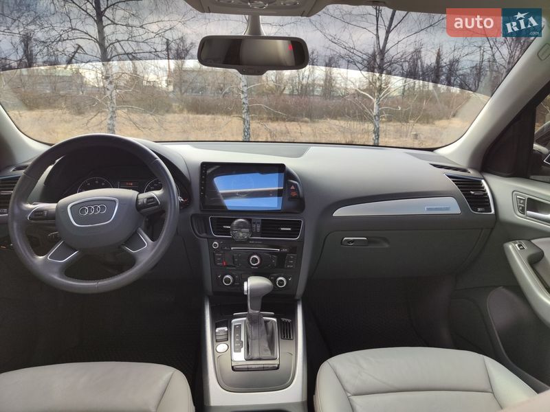 Внедорожник / Кроссовер Audi Q5 2014 в Кременчуге