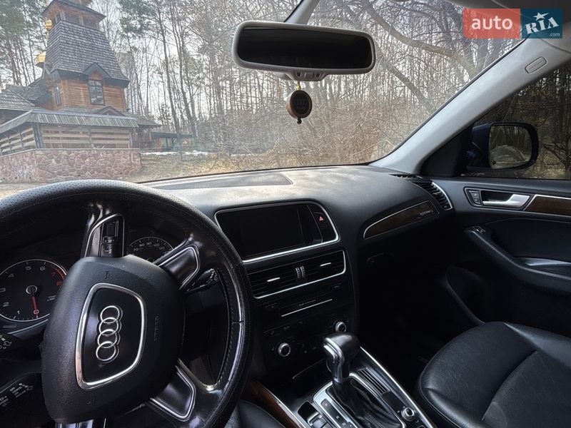 Позашляховик / Кросовер Audi Q5 2013 в Тернополі