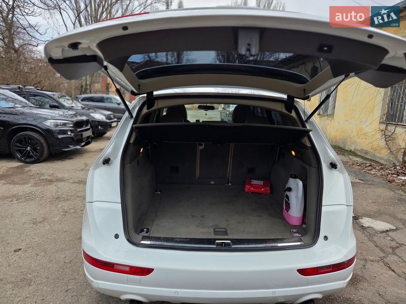 Позашляховик / Кросовер Audi Q5 2011 в Одесі