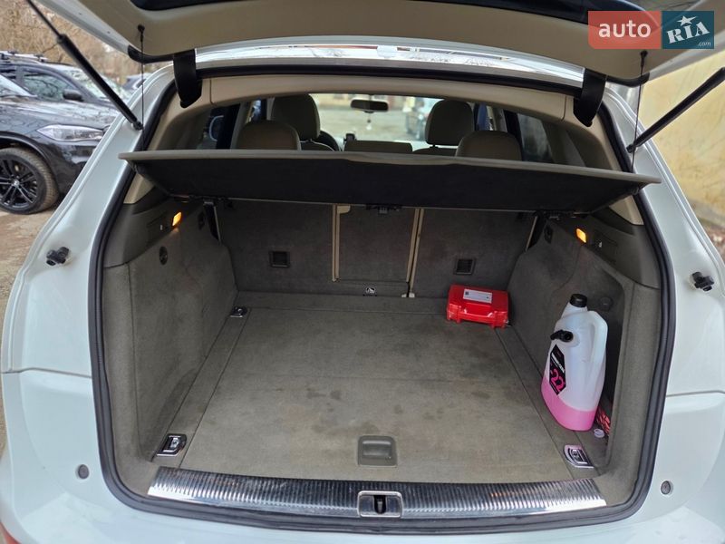 Позашляховик / Кросовер Audi Q5 2011 в Одесі