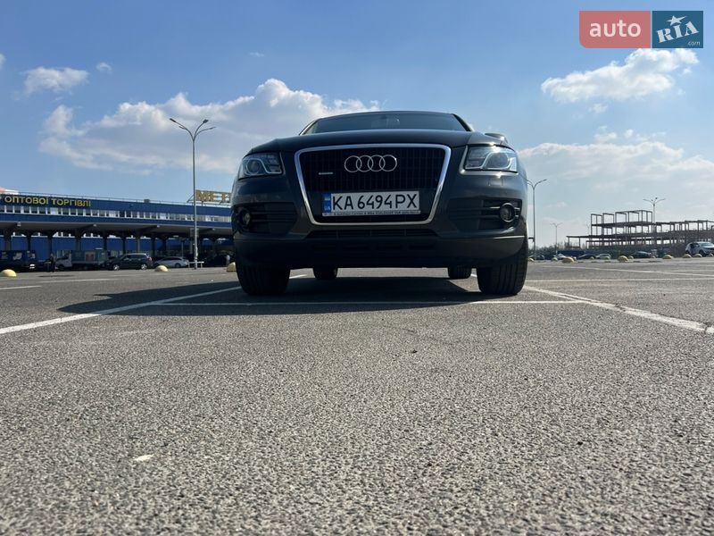 Внедорожник / Кроссовер Audi Q5 2012 в Киеве