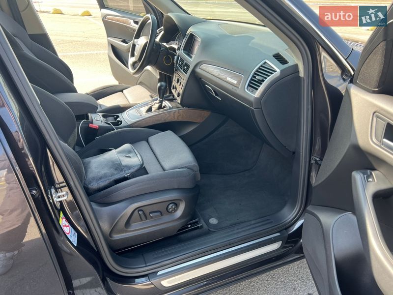 Внедорожник / Кроссовер Audi Q5 2012 в Киеве