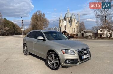 Позашляховик / Кросовер Audi Q5 2016 в Збаражі