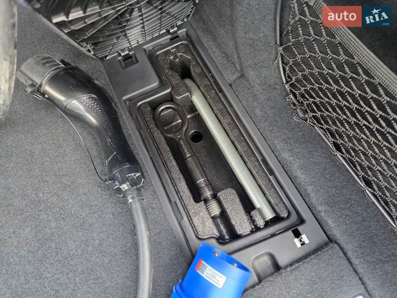 Позашляховик / Кросовер Audi Q5 2019 в Тернополі фото 22 Позашляховик / Кросовер Audi Q5 2019 в Тернополі