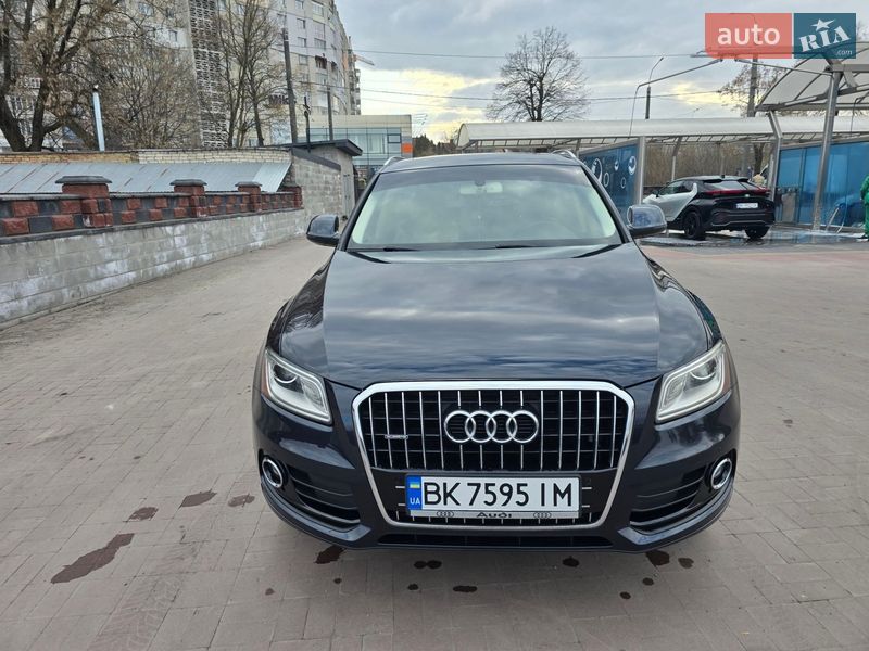 Позашляховик / Кросовер Audi Q5 2012 в Рівному