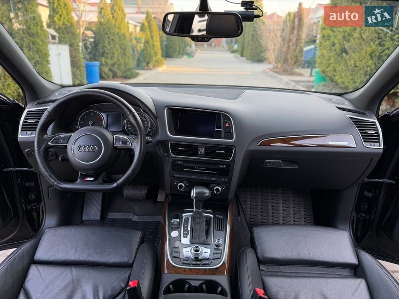 Внедорожник / Кроссовер Audi Q5 2015 в Одессе