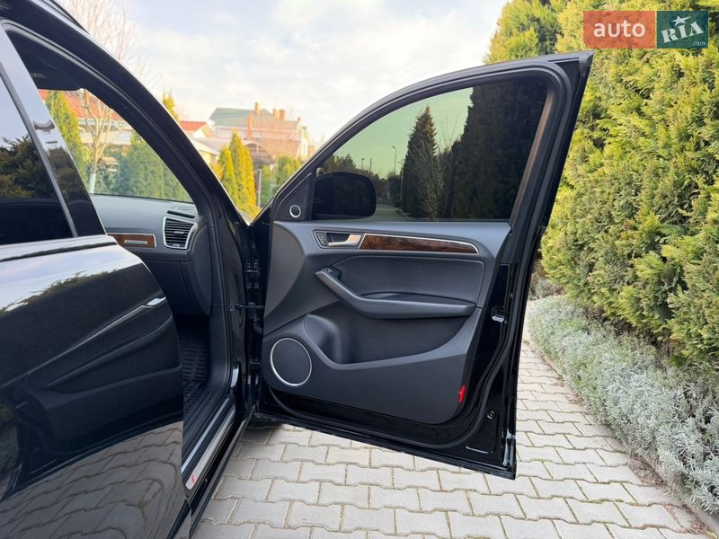 Внедорожник / Кроссовер Audi Q5 2015 в Одессе