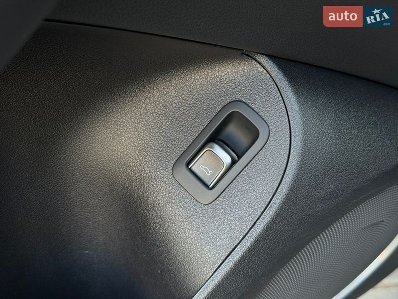 Внедорожник / Кроссовер Audi Q5 2015 в Одессе
