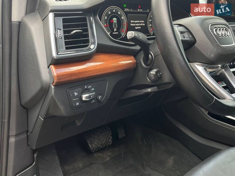 Позашляховик / Кросовер Audi Q5 2021 в Хмельницькому