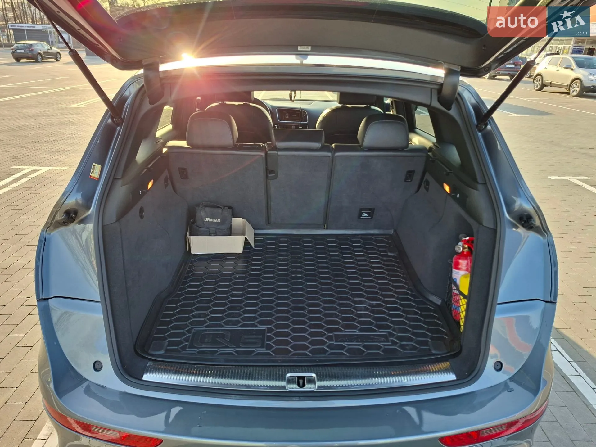 Audi Q5 2016 VIN WA1M2AFP8HA007137 фото оголошення 9 з 24
