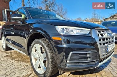 Позашляховик / Кросовер Audi Q5 2017 в Сумах