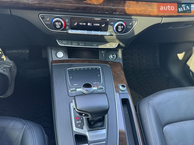 Внедорожник / Кроссовер Audi Q5 2020 в Киеве фото 20 Внедорожник / Кроссовер Audi Q5 2020 в Киеве