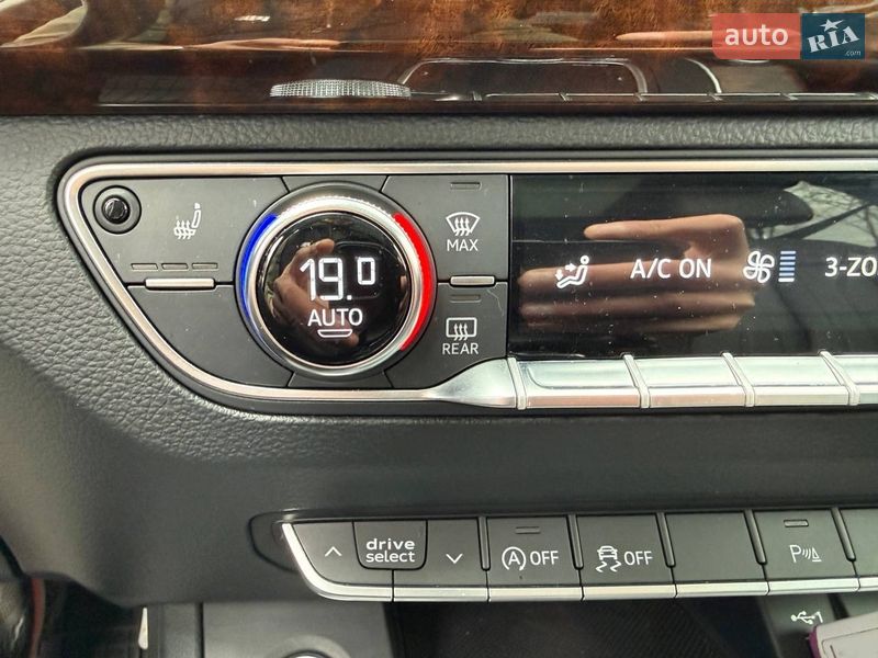 Внедорожник / Кроссовер Audi Q5 2018 в Коломые