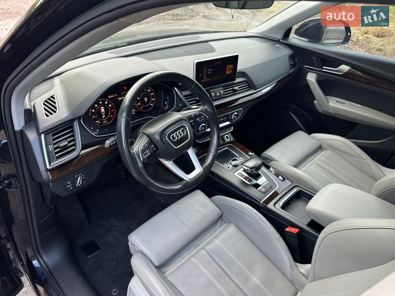 Внедорожник / Кроссовер Audi Q5 2018 в Львове