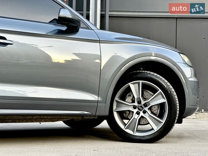 Позашляховик / Кросовер Audi Q5 2019 в Києві фото 13 Позашляховик / Кросовер Audi Q5 2019 в Києві