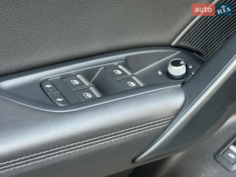 Позашляховик / Кросовер Audi Q5 2019 в Києві фото 41 Позашляховик / Кросовер Audi Q5 2019 в Києві