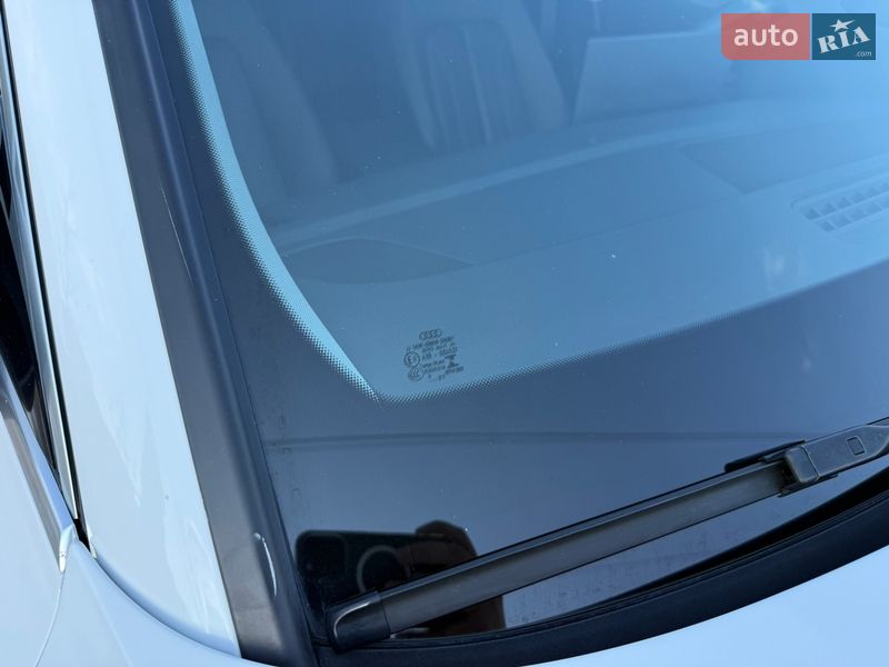 Внедорожник / Кроссовер Audi Q5 2021 в Киеве