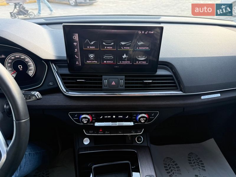 Внедорожник / Кроссовер Audi Q5 2021 в Киеве