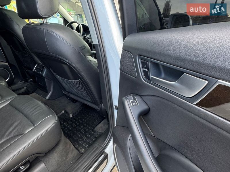 Внедорожник / Кроссовер Audi Q5 2013 в Одессе