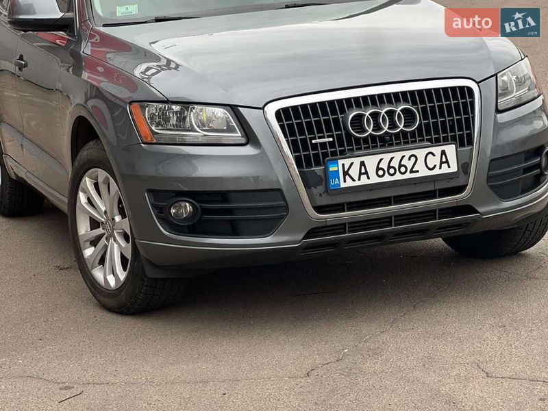 Внедорожник / Кроссовер Audi Q5 2011 в Киеве