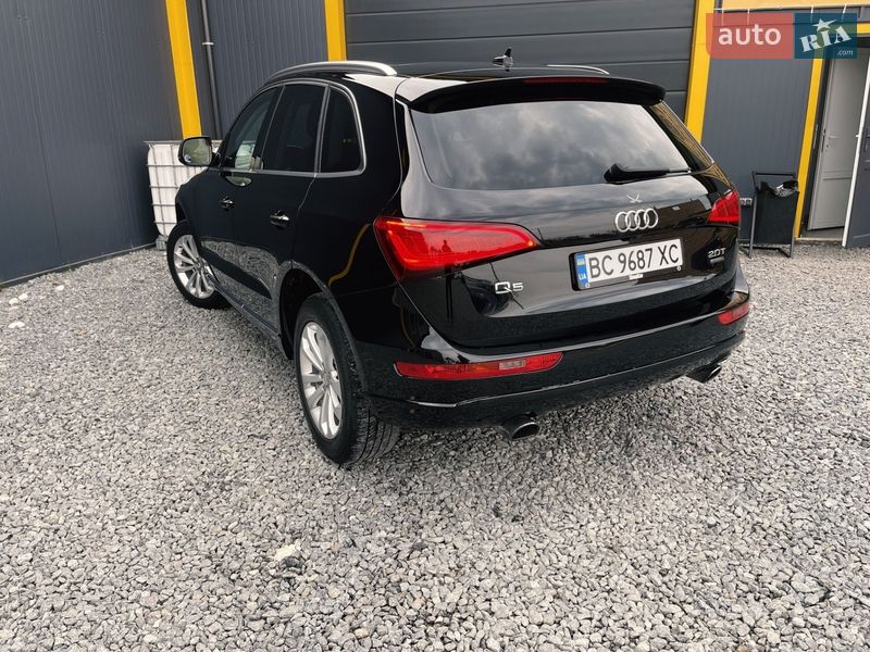 Позашляховик / Кросовер Audi Q5 2015 в Самборі
