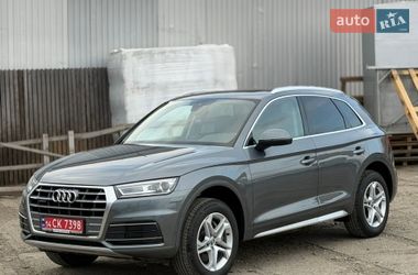 Позашляховик / Кросовер Audi Q5 2019 в Чернівцях
