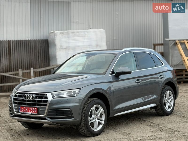 Внедорожник / Кроссовер Audi Q5 2019 в Черновцах