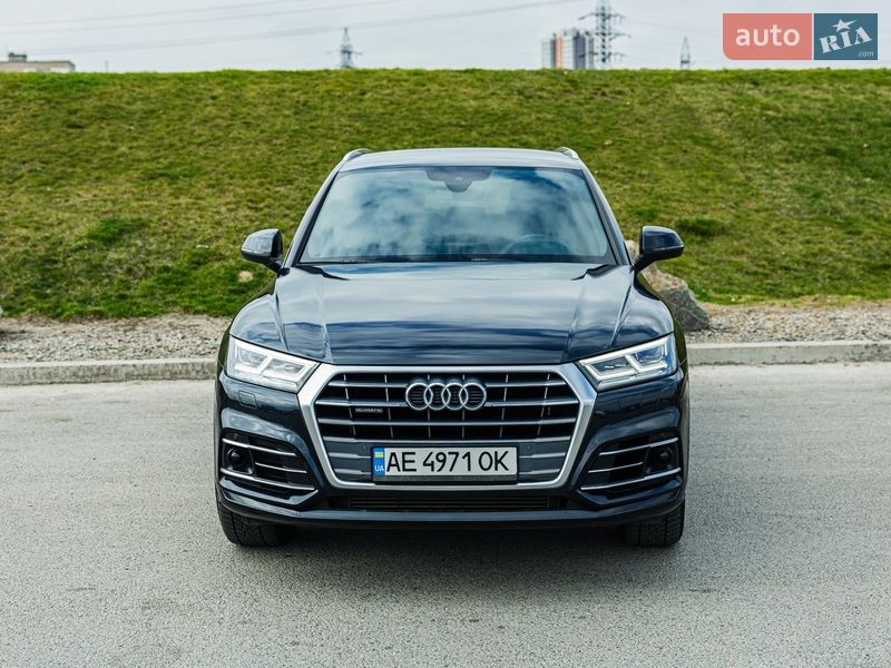Внедорожник / Кроссовер Audi Q5 2019 в Днепре