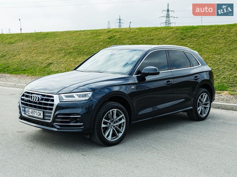 Внедорожник / Кроссовер Audi Q5 2019 в Днепре