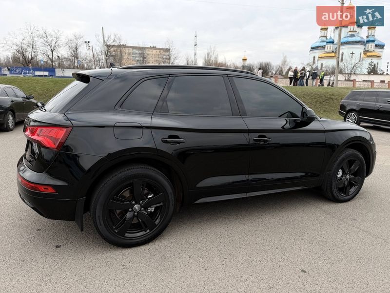 Внедорожник / Кроссовер Audi Q5 2018 в Кривом Роге