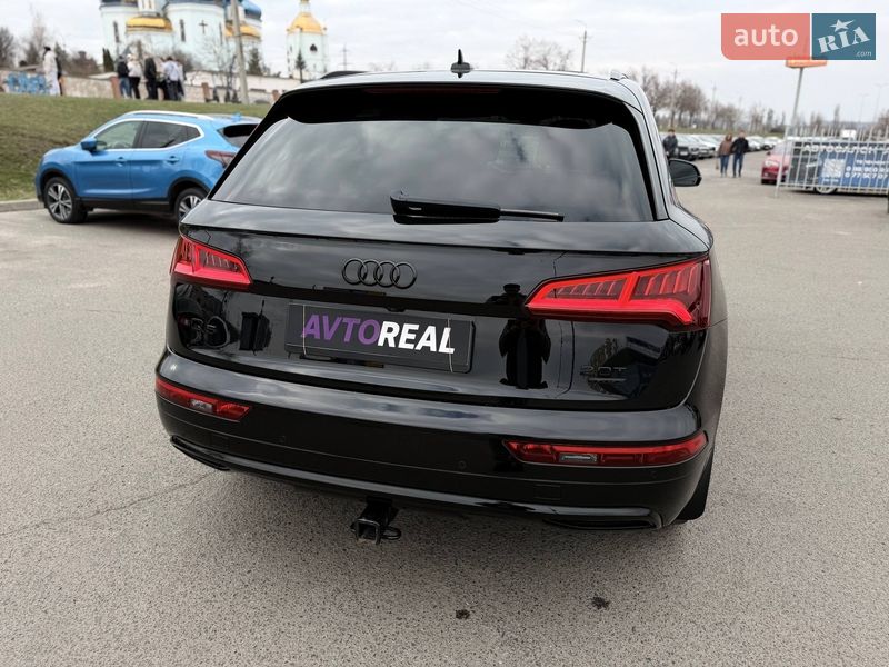 Внедорожник / Кроссовер Audi Q5 2018 в Кривом Роге