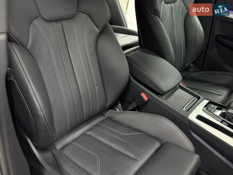 Внедорожник / Кроссовер Audi Q5 2023 в Одессе