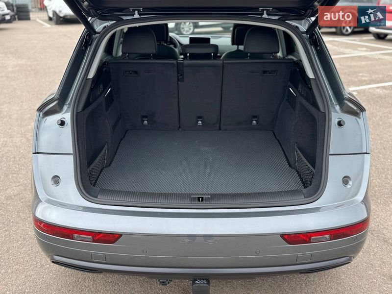 Внедорожник / Кроссовер Audi Q5 2019 в Киеве фото 32 Внедорожник / Кроссовер Audi Q5 2019 в Киеве