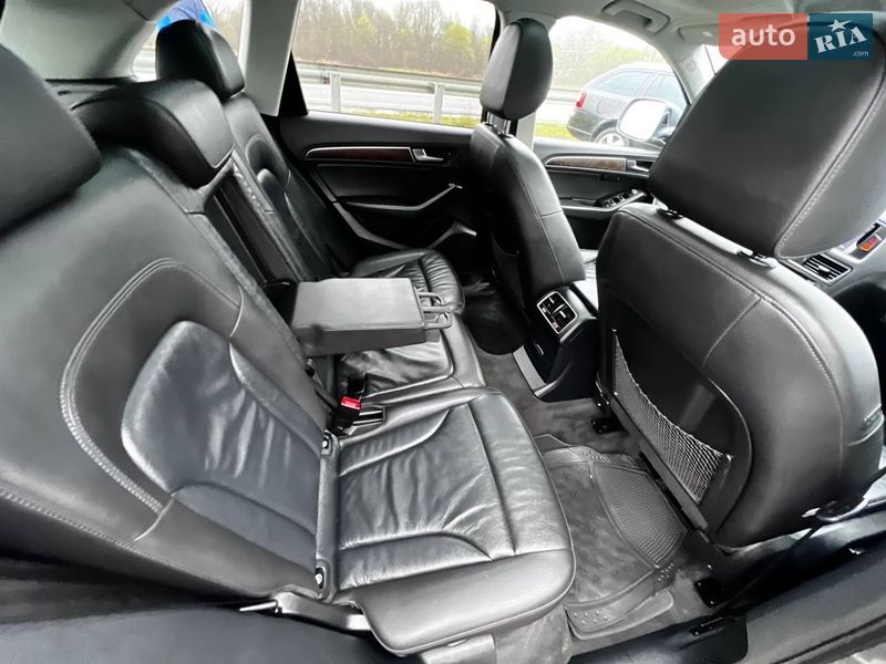 Внедорожник / Кроссовер Audi Q5 2015 в Стрые